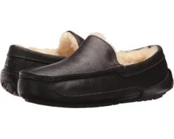UGG Ascot Leather