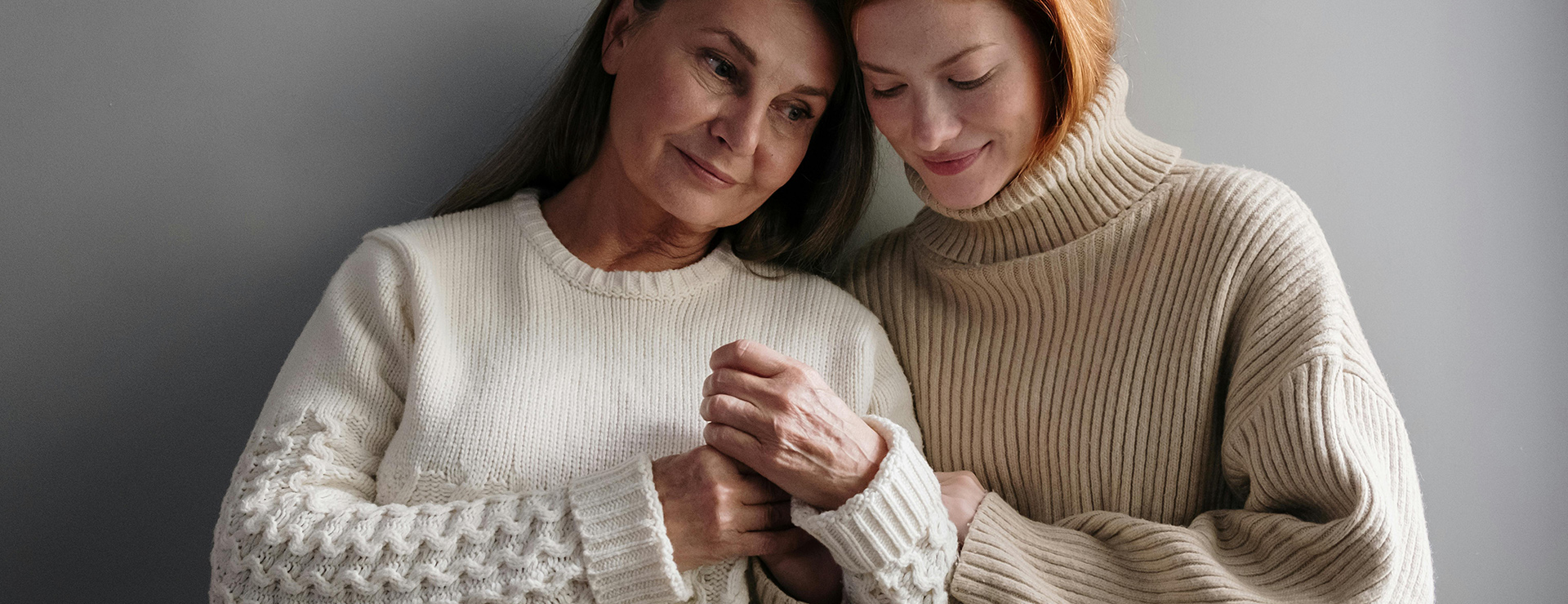 Ugg 2 Ugg -Ugg pexels cottonbro 5493784